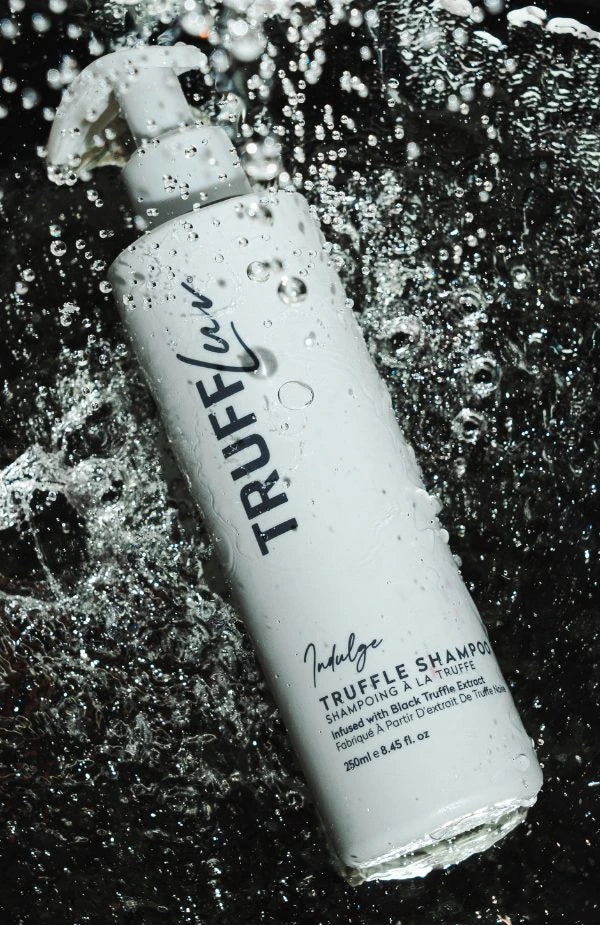 A unique hair shampoo made with black truffle extract along with olive fruit oil, keratine, flaxseed oil 7 is also sulphate & paraben free